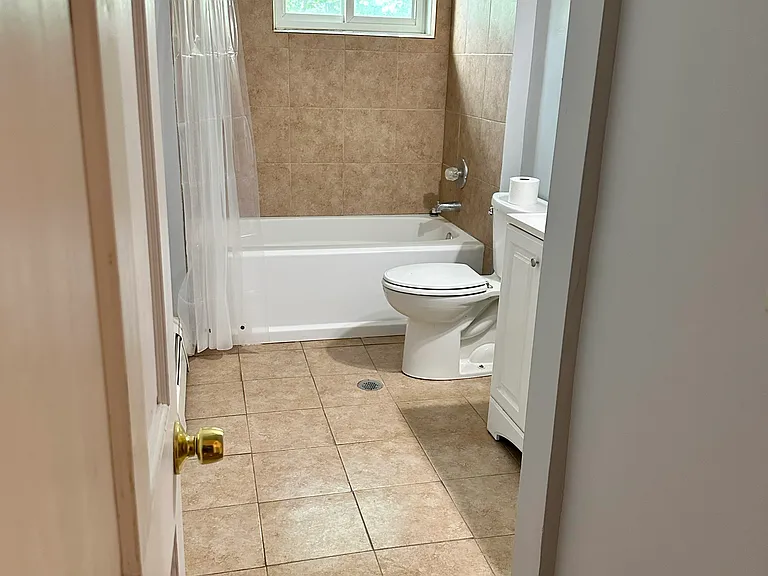 701 Ackerman Ave #2 — Photo 5