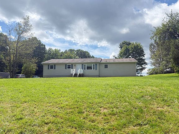 2nd image of 1460 Cobham Hill Rd