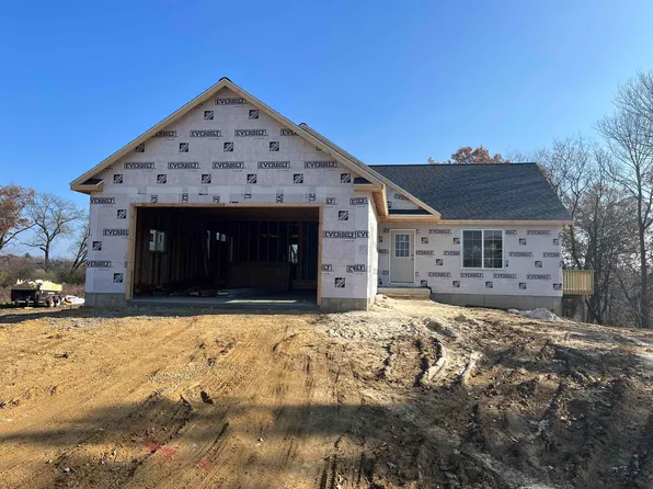 35 Meme Ln, Reedsburg, WI 53959