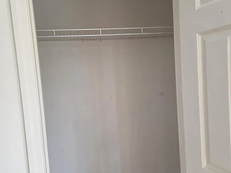 1000 Heathcliff Dr #1 — Photo 3