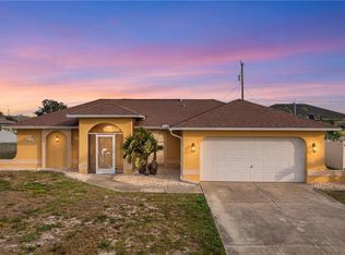 919 NE 18th Ter, Cape Coral, FL 33909