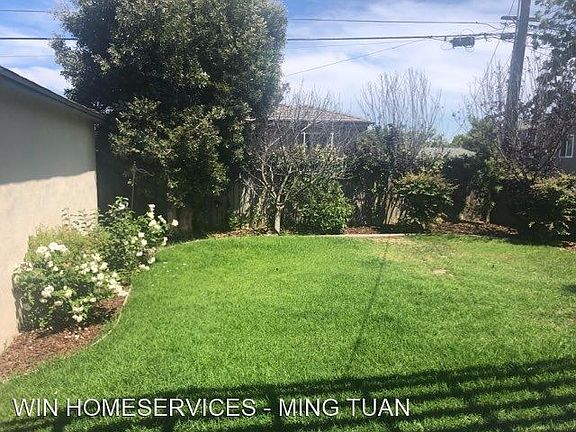 4th image of 2100 Harkness St