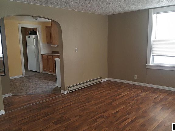 2nd image of 735 S 3rd St