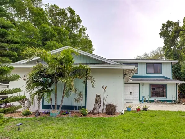 10075 W Bay St, Seminole, FL 33776