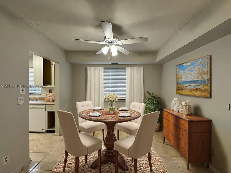 3162 Coral Springs Dr #4 — Photo 2