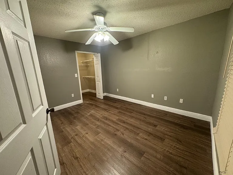 2210 Yankee Pl #316 — Photo 4