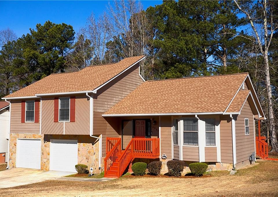 1st image of 3325 Estate Lake Dr