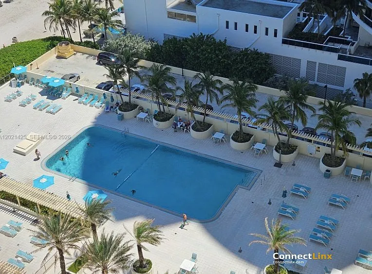 2501 S Ocean Dr — Photo 13