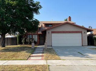 971 Rose St, Colton, CA 92324