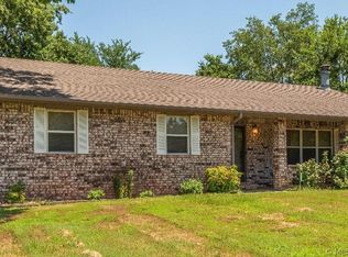 1528 S 5th St, McAlester, OK 74501