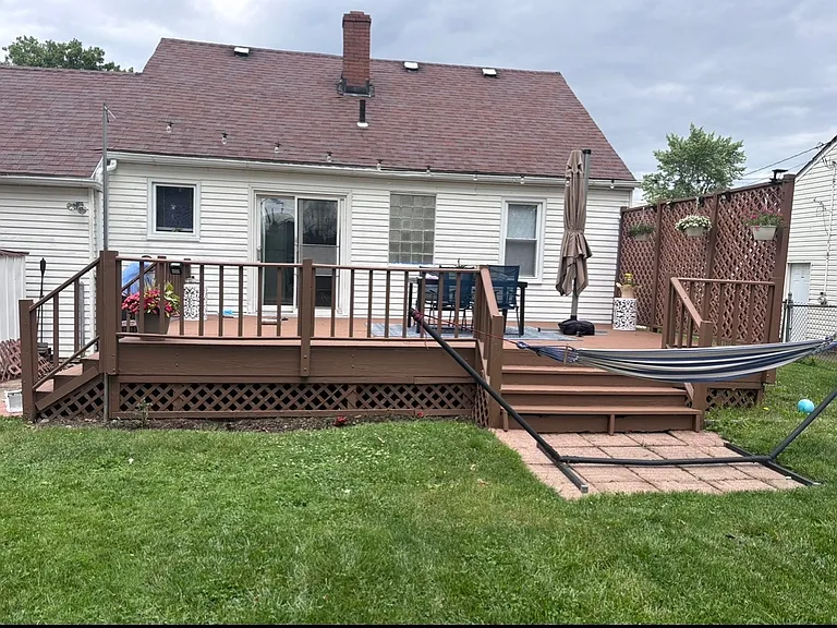 469 Bayridge Blvd — Photo 11