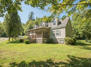 9 Chickadee Ln, Sylva, NC 28779