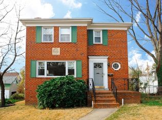 4512 44th St NW, Washington, DC 20016