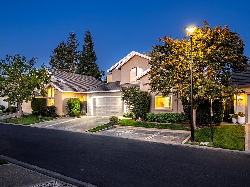 1st image of 2315 Fallwater Ln