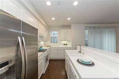 5th image of 3538 Torrance Blvd Unit 124