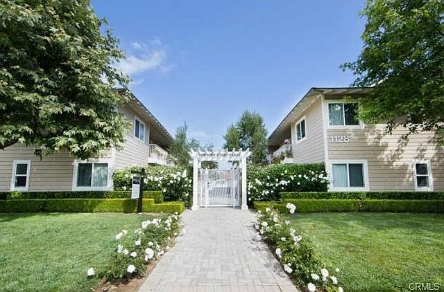 2nd image of 1142 Rutland Rd APT 5