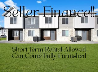 566 N Richland St, Garden City, UT 84028