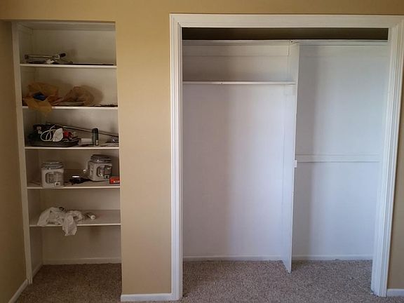 2nd image of 10919 Lakeside Dr
