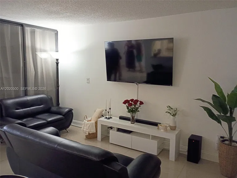 8275 SW 152nd Ave #D-416 — Photo 33