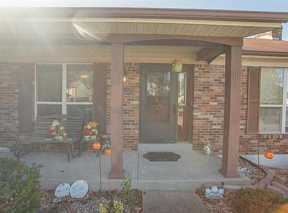 4th image of 4831 Mehlbrook Dr