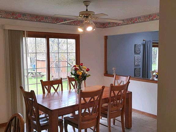 3rd image of 30010 Westminster Dr