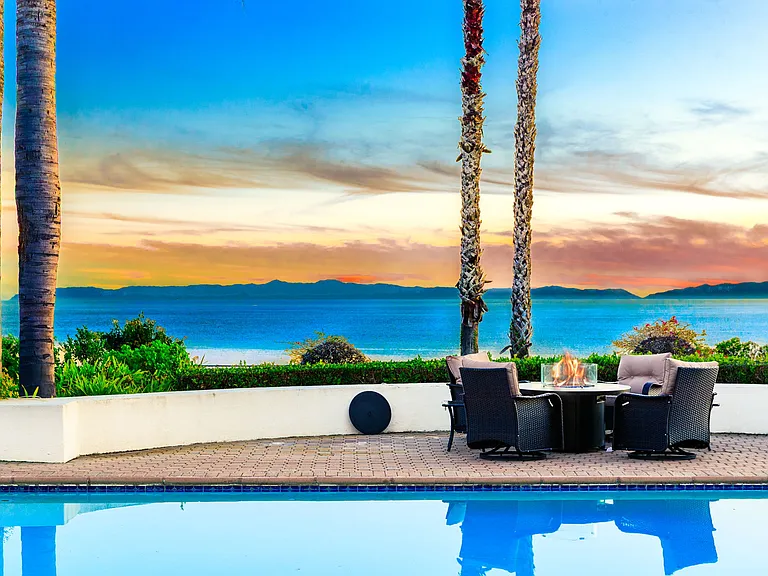 6410 Sea Cove Dr — Photo 4