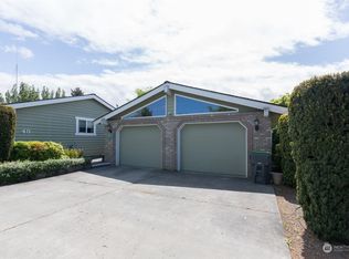 40 Wright Ln, Sequim, WA 98382