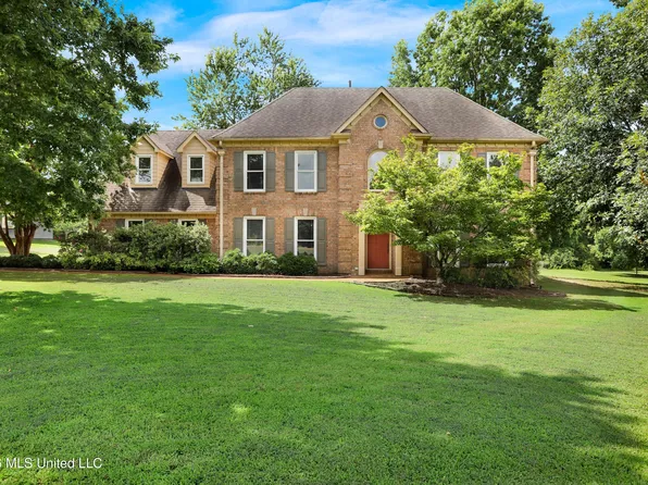 7925 Hunters Creek Dr, Olive Branch, MS 38654