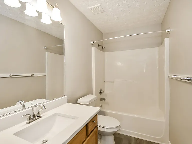 7050 Silver Bend Overlook — Photo 15