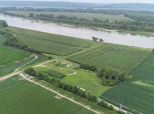 14499 175th St, Whiting, IA 51063
