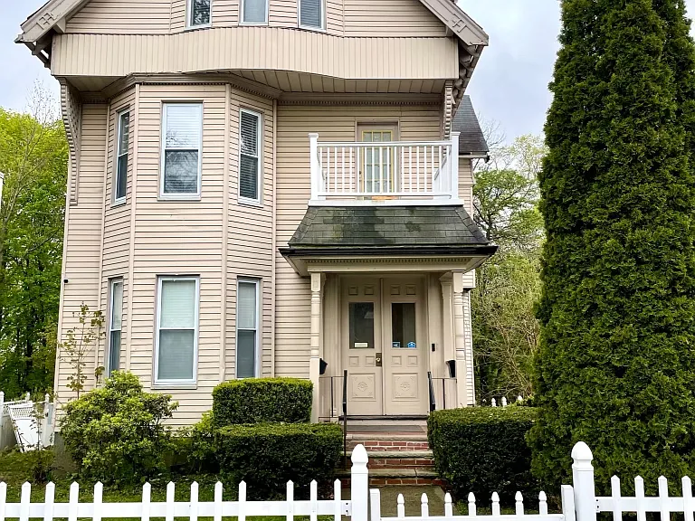58 Bowdoin Ave #2F — Photo 29
