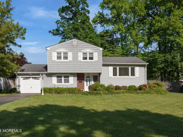 29 Bayberry Lane, Middletown, NJ 07748