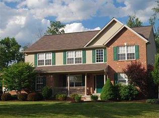 528 Tree Line Dr, Gibsonia, PA 15044