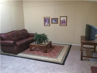 3rd image of 7634 Belleview Ave