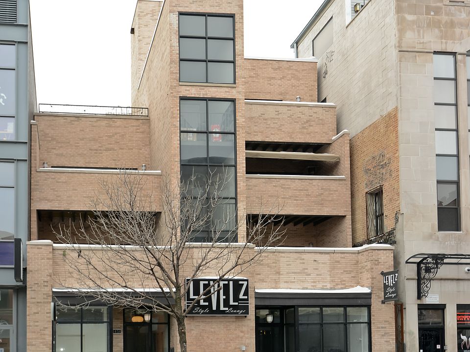 1st image of 1454 N Milwaukee Ave APT 3S