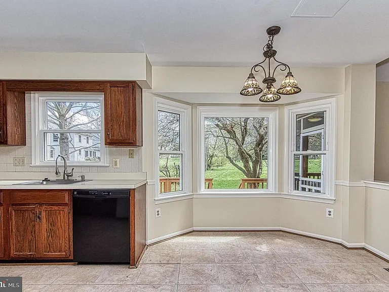 2205 Cedar Mill Ct — Photo 27