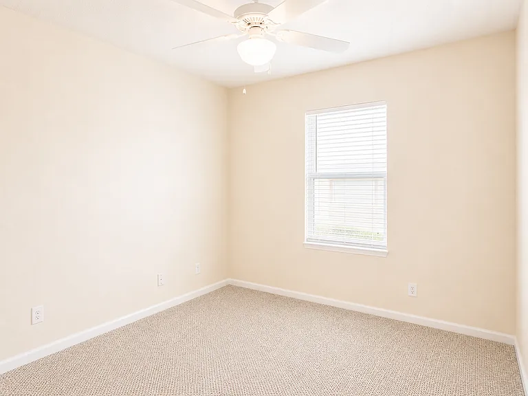 4312 Collinwood Dr — Photo 15