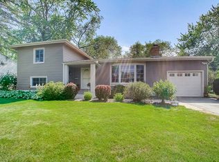 434 Pine St, Deerfield, IL 60015