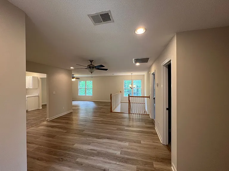 253 Riverrun Dr — Photo 34