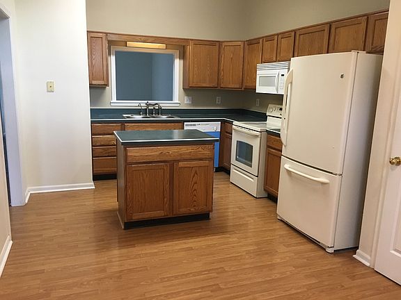 4th image of 6833 Kentland Dr