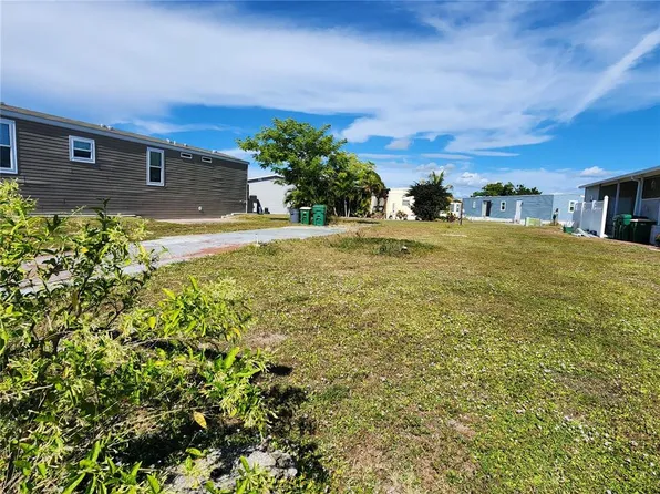 7635 Ratan Cir Lot 28, Pt Charlotte, FL 33981