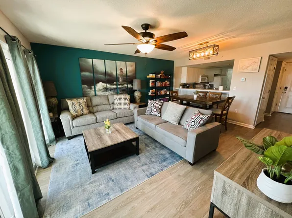 895 Santa Rosa Blvd APT 613, Fort Walton Beach, FL 32548