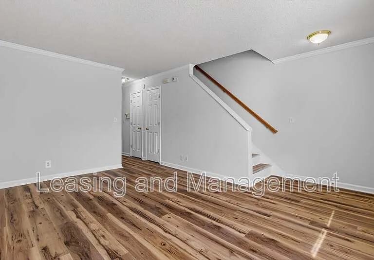 6248 Lucille Dr #15F — Photo 6