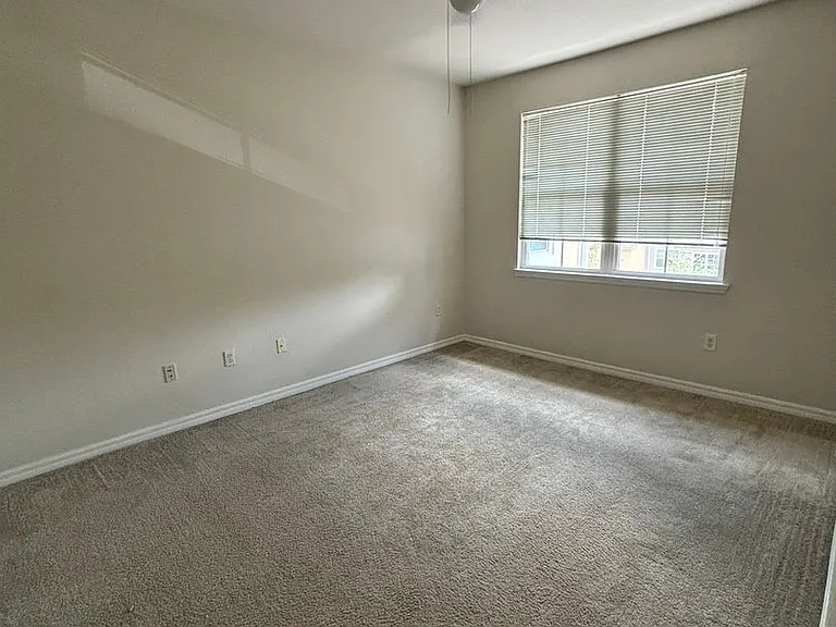 3468 Soho St #303 — Photo 16