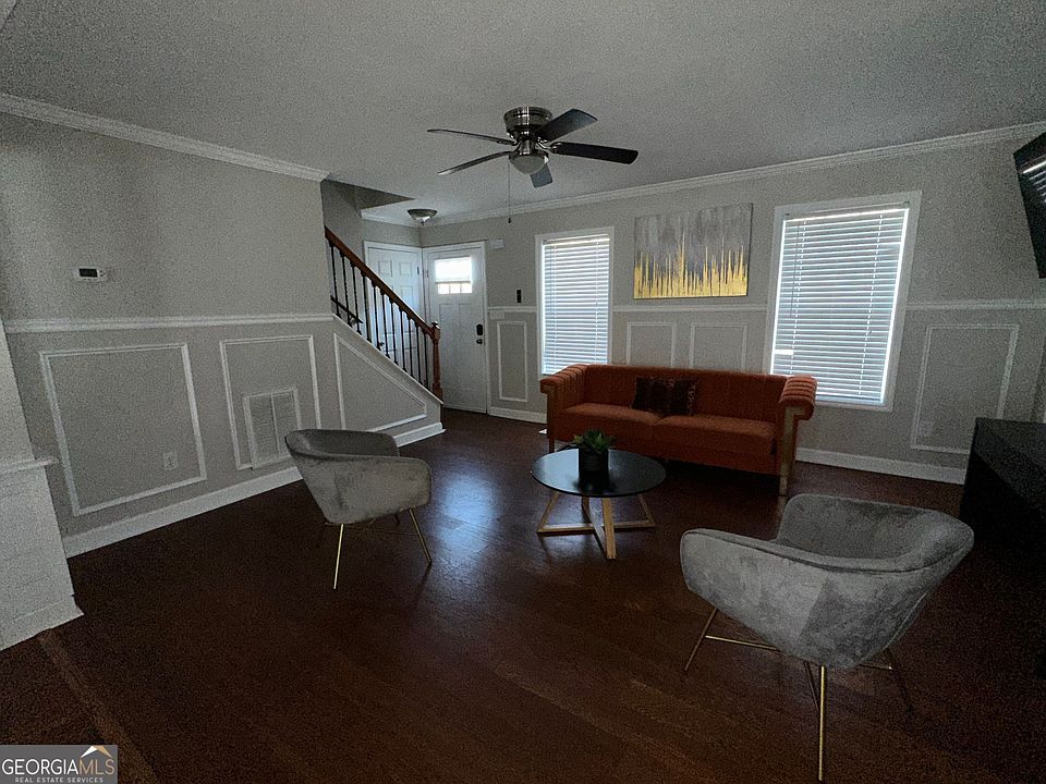 2nd image of 3225 Harris Dr