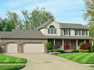 7569 Manry Ct, Mentor, OH 44060