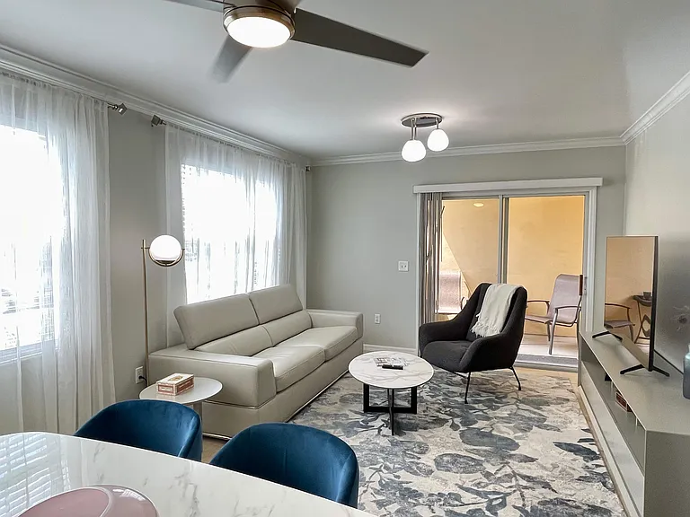1110 Villagio Cir #102 — Photo 6