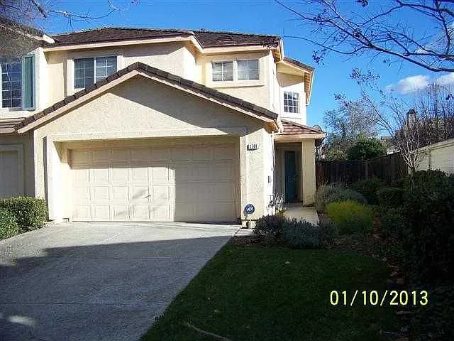 1744 Nandina Ct photo 1