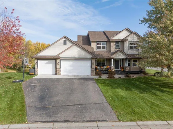 9928 Jasmine Ave, Hanover, MN 55341