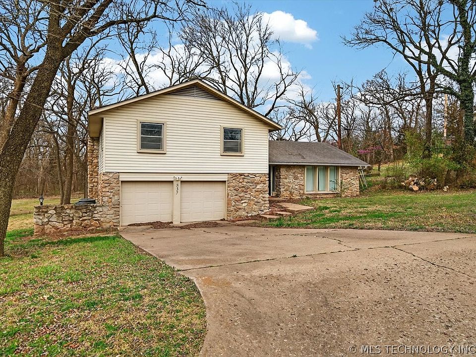 1st image of 837 Winding Way